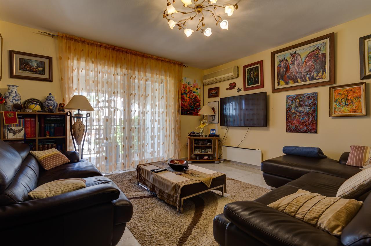Apartments Varja 스베티스테판 외부 사진